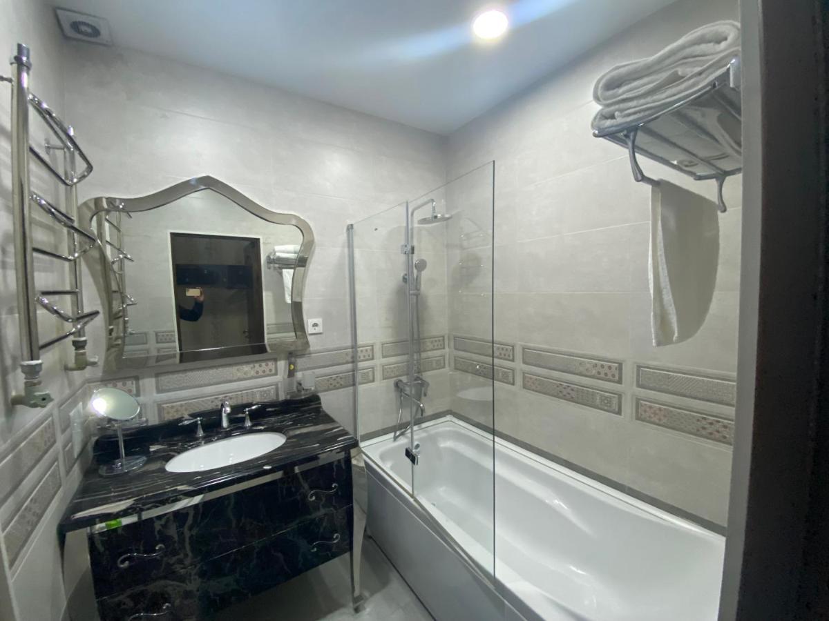 Sunrise Apartments 杜尚别 外观 照片