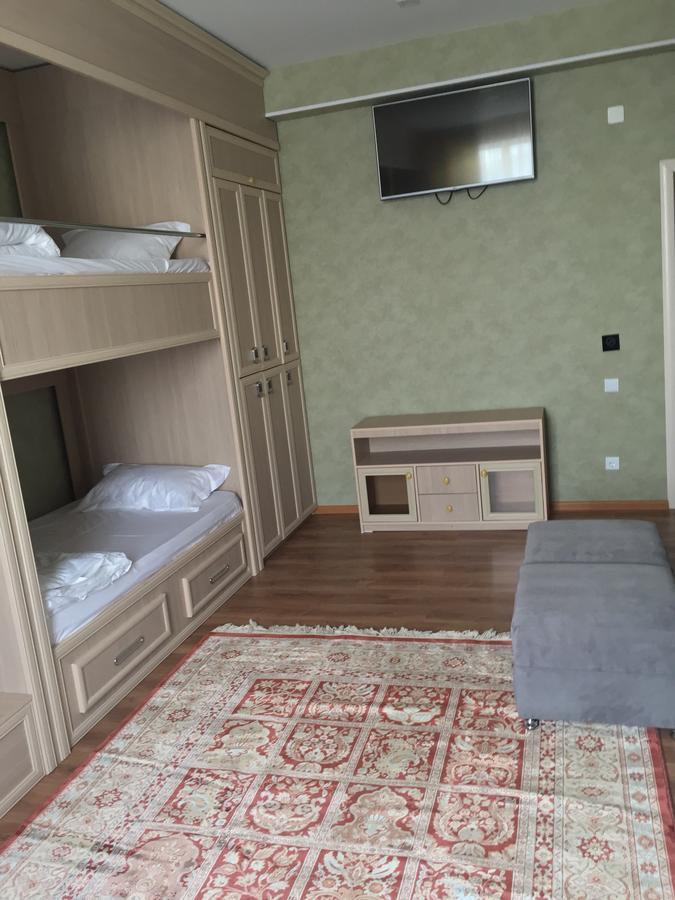 Sunrise Apartments 杜尚别 外观 照片