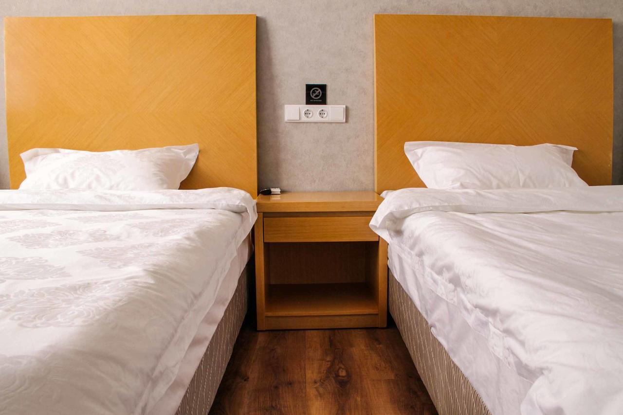 Sunrise Apartments 杜尚别 外观 照片