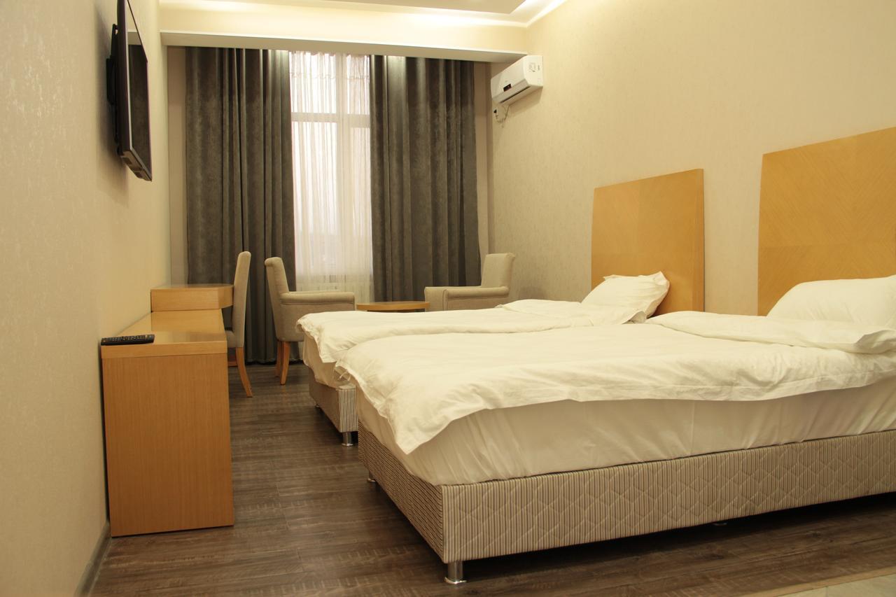Sunrise Apartments 杜尚别 外观 照片